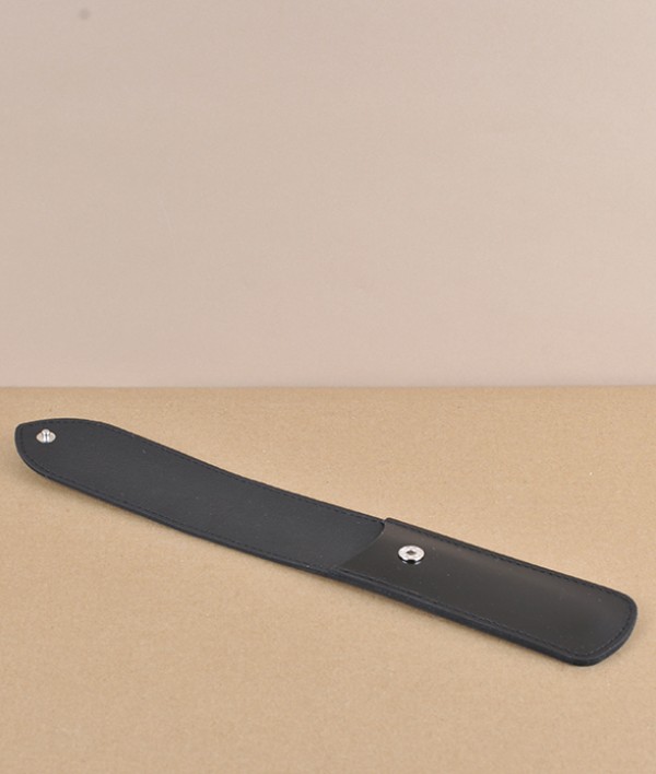 Dovo leather case for straight razor