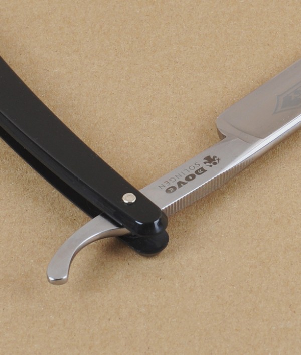 Dovo classic straight razor