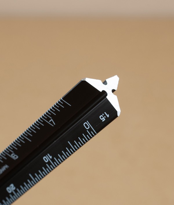 German Dafting Scale, Black