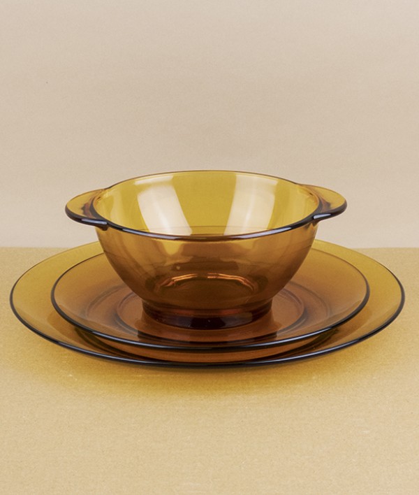 Duralex amber dinner plate, 23.5cm