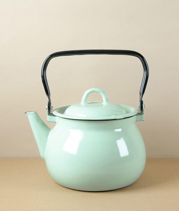 Ukrainian Enamel Kettle, 2.5 litres, Pistachio