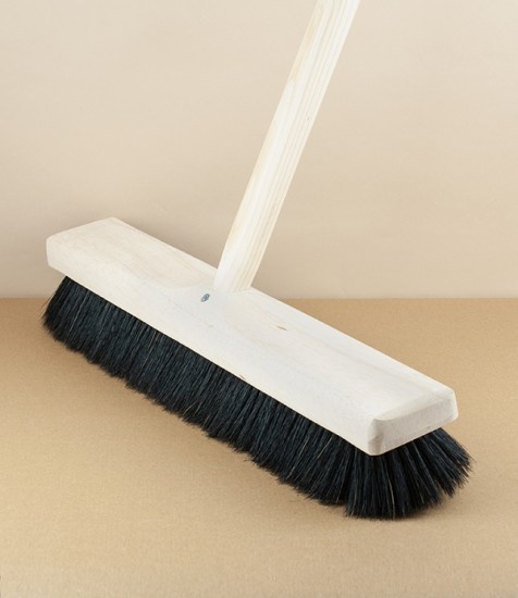 English Hog Hair Broom with Hardwood Stock, 18"