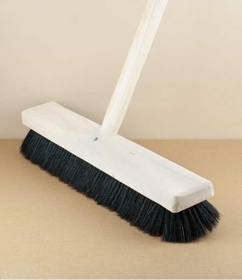 English Hog Hair Broom with Hardwood Stock, 18"