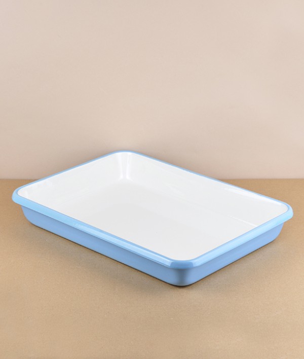 English Enamel Roasting Pan, Medium, Pale Blue