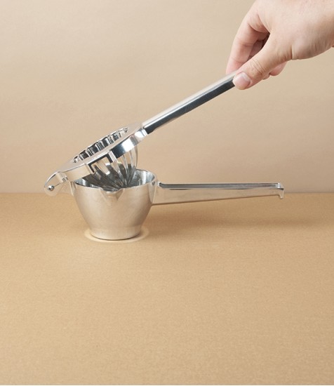 Italian Cast Aluminium Citrus Squeezer