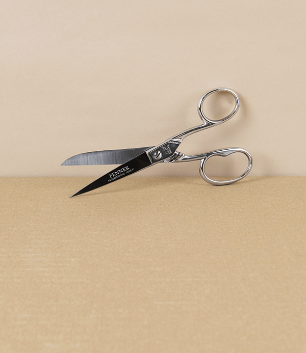 Fennek Italian ‘Sartina’ Sewing Scissors, All Nickel, 6”