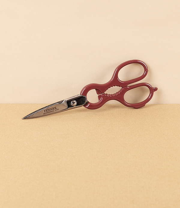 Fennek Italian Kitchen Scissors, Stainless Steel, Red Bows, 8”