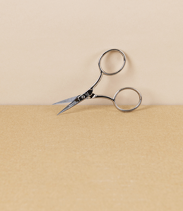 Fennek Italian Large-Handled Embroidery Scissors, 3.5”