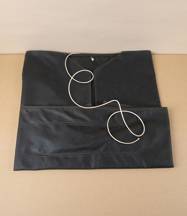 Fennek Four-Piece Dressmaker's Scissors Set with Roll
