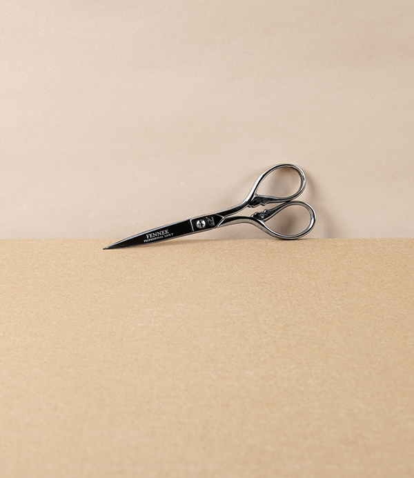 Fennek Italian Embroidery Scissors, 5"