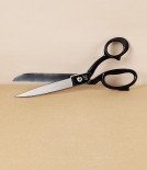 Fennek Italian Tailor’s Shears, Black Bows, 10”