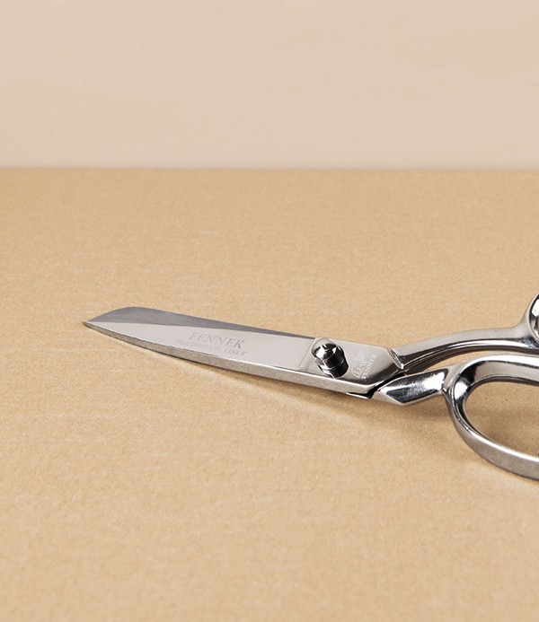 Fennek Italian 'Wiss' Dressmaker’s Shears, All Nickel, 8"