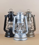 Feuerhand 276 storm lantern, Jet Black