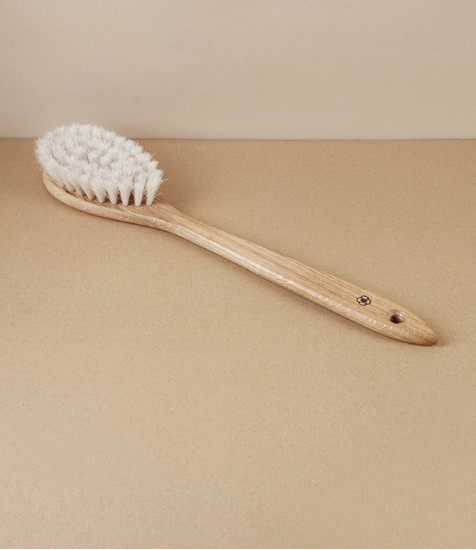 Finnish Bathing Brush, Oak & Light Cow Hair