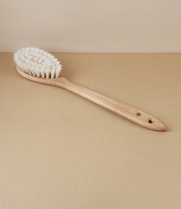 Finnish Bathing Brush, Oak & Light Cow Hair