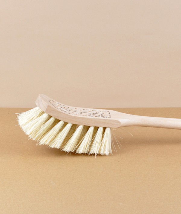 Finnish bathtub brush, birch & tampico