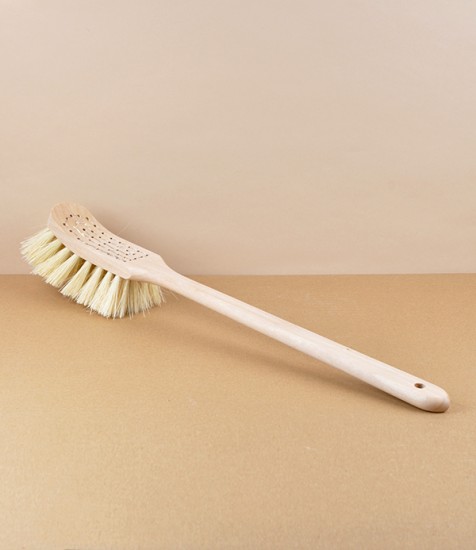 Finnish bathtub brush, birch & tampico