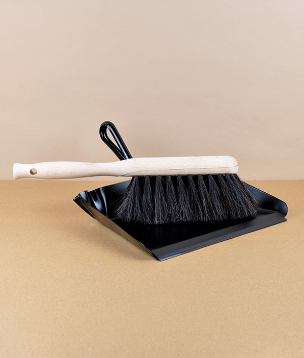 Finnish hand brush, horsehair & beech