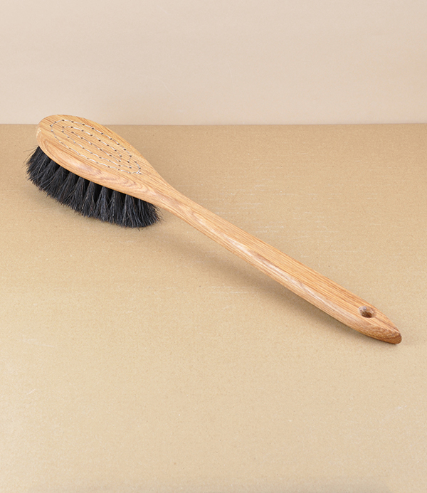 Finnish sauna brush, oak, dark horsehair