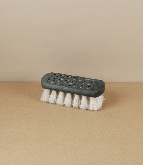 Finnish Bath Brush, Tar Birch, White Bristle