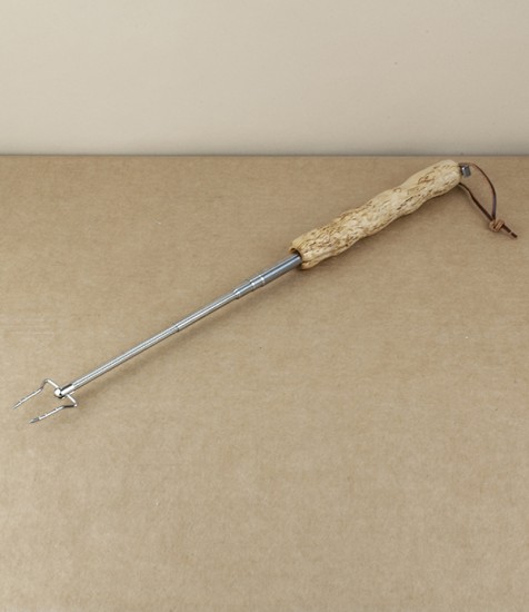 Finnish curly birch retractable toasting fork