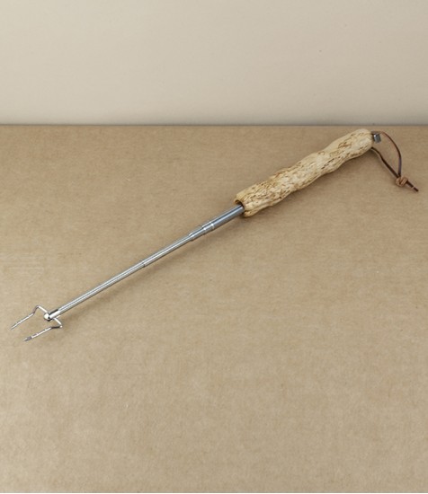 Finnish curly birch retractable toasting fork