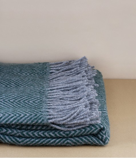 Finnish 100% Wool Blanket, Diamond Pattern, Grey & Green