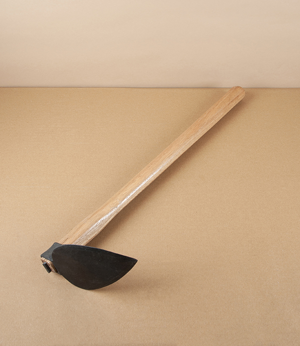 Spanish Long-Handled Flower Hoe