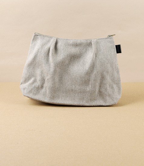 Lithuanian Linen Pleated Pouch, 20cm