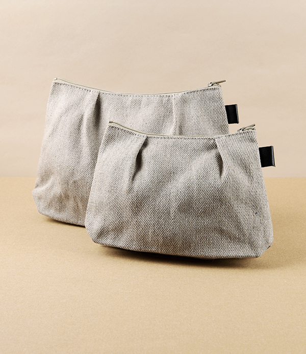 Lithuanian Linen Pleated Pouch, 20cm