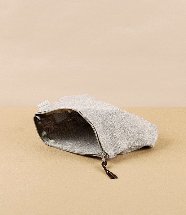 Lithuanian Linen Zippered Pouch with Gusset, Natural