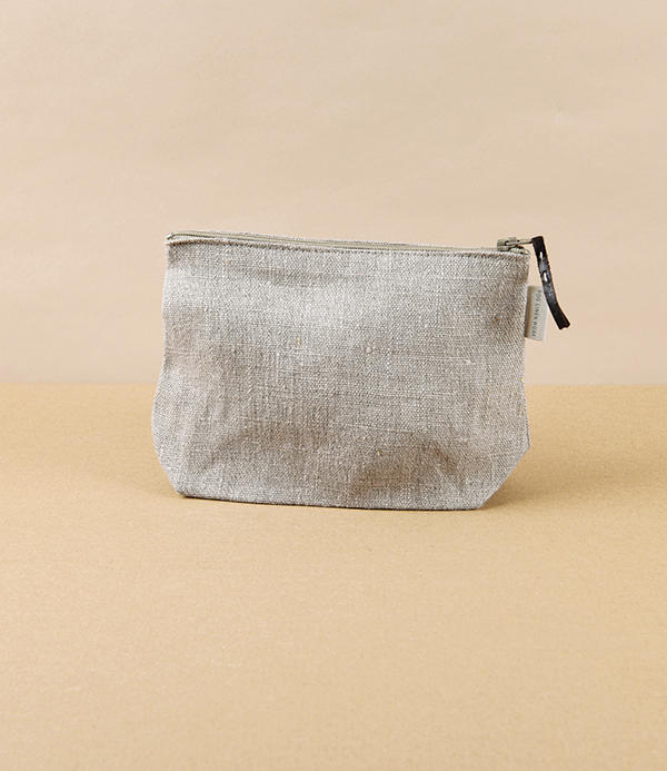 Lithuanian Linen Zippered Pouch with Gusset, Natural
