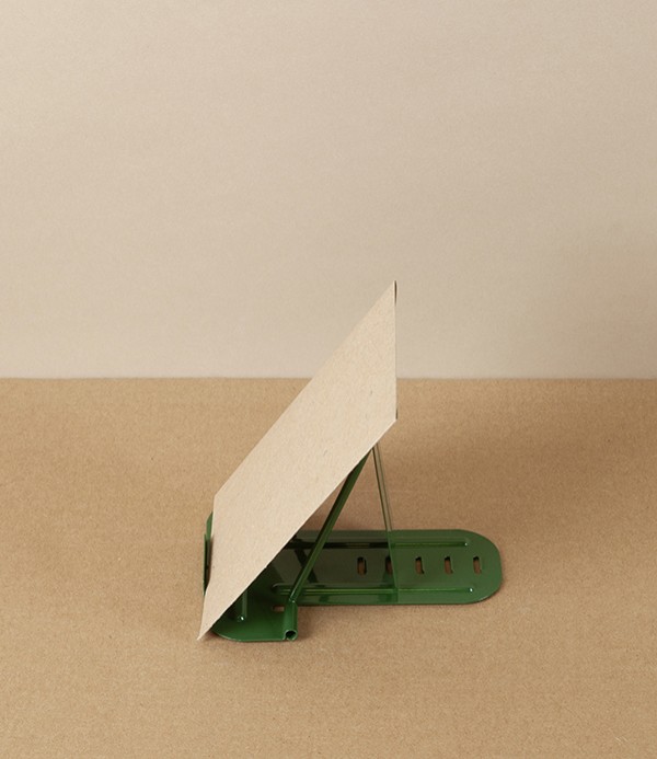 Hightide Metal Gadget Stand, Green
