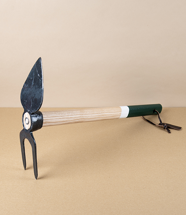 Adler Forged Steel Tined Hoe, "Daisy"