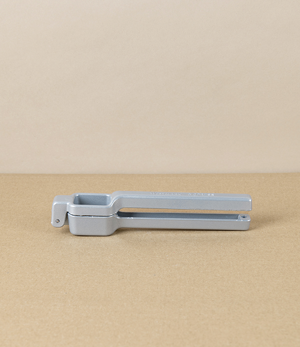 German Cast Aluminium Garlic Press