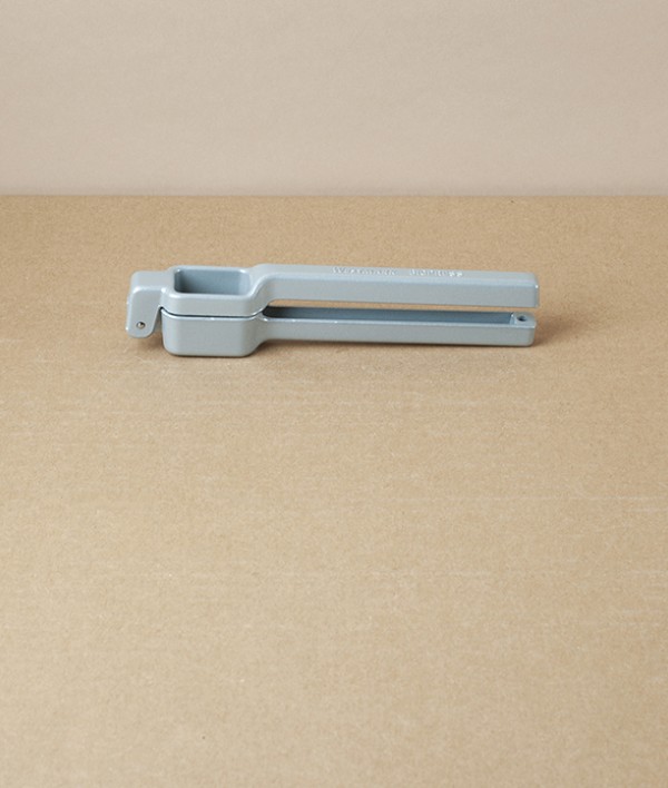 German Cast Aluminium Garlic Press