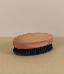 Gentlemen's hairbrush, pear wood & wild bristle