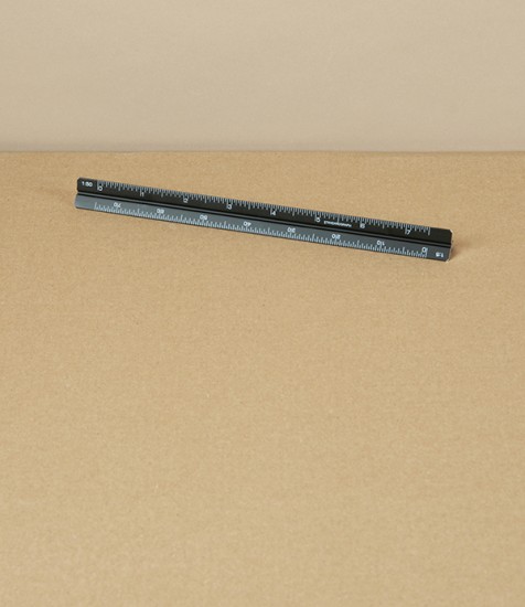 German Dafting Scale, Black