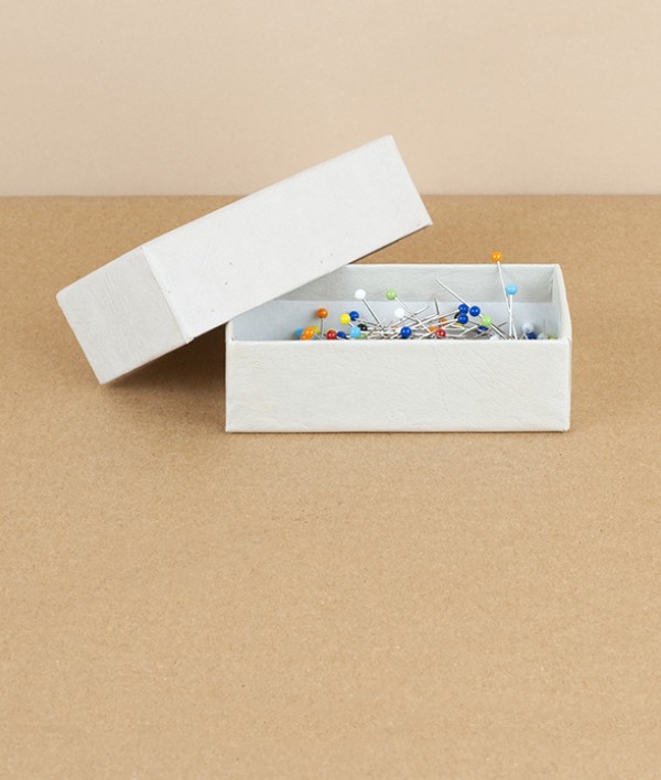 French glass headed pins, Assorted colours