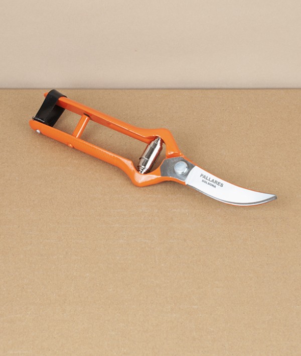 Spanish Grape Harvesting Snips, Curved Blades