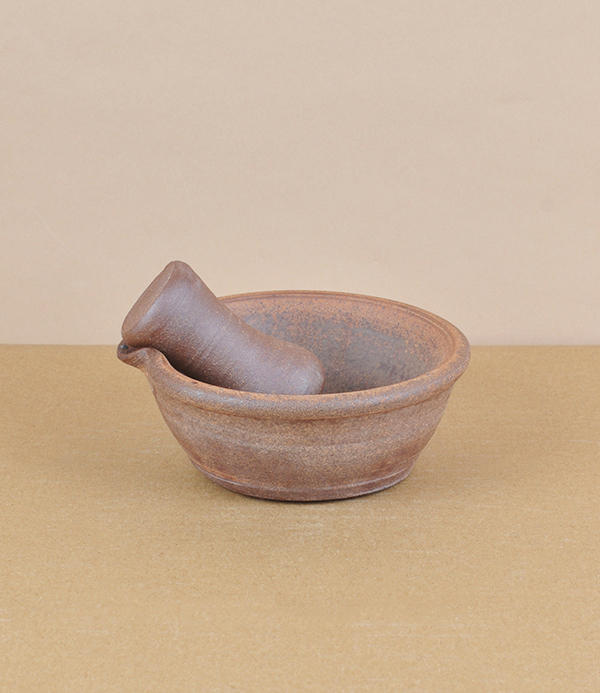 Hand-Thrown Grinding Bowl for Spices and Dressings