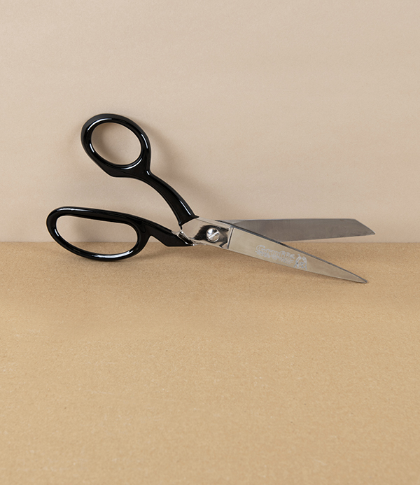 Gruffé Left-Handed Tailor's Shears, Nickel Plated, 8.25”