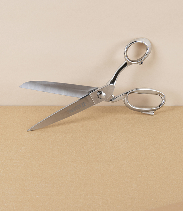 Gruffé Italian Tailor's Shears, Knife Edge, All Nickel Plated, 10”