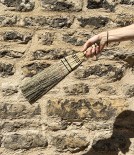 Gunma Japanese Five Bundle Hand Broom, Woven Sorghum