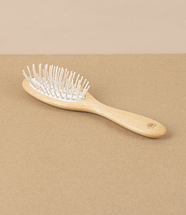 Hairbrush for Children, Beech & Rounded Hornbeam Pins