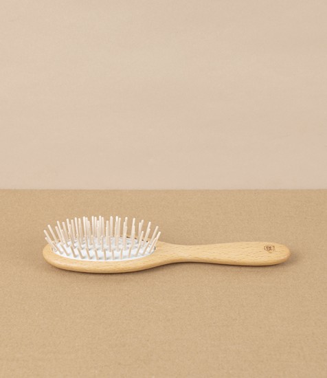 Hairbrush for Children, Beech & Rounded Hornbeam Pins