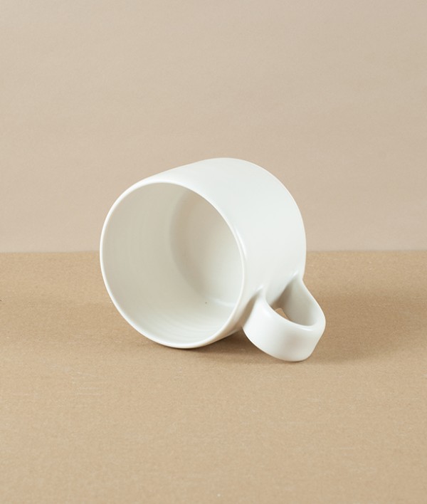 Mihaly Herczeg Hand Thrown Low Mug, White