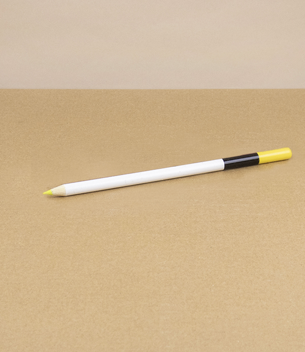 Dry marker highlighter pencil, Yellow