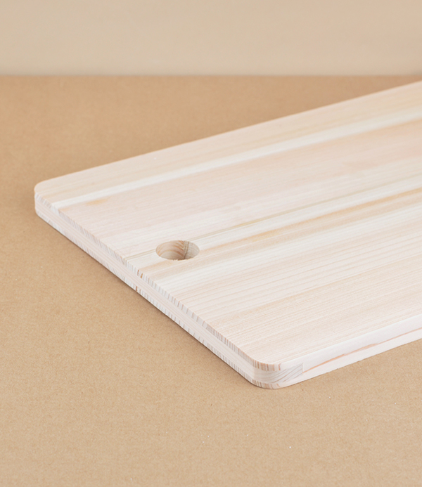 Hinoki cypress cutting board, medium