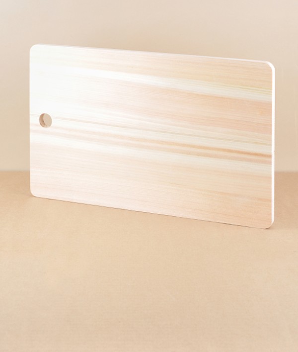 Hinoki cypress cutting board, medium